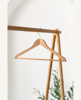 Pánské dřevěné ramínko PK – s kalhotovou tyčí na saka, bundy a kalhoty (44 cm)