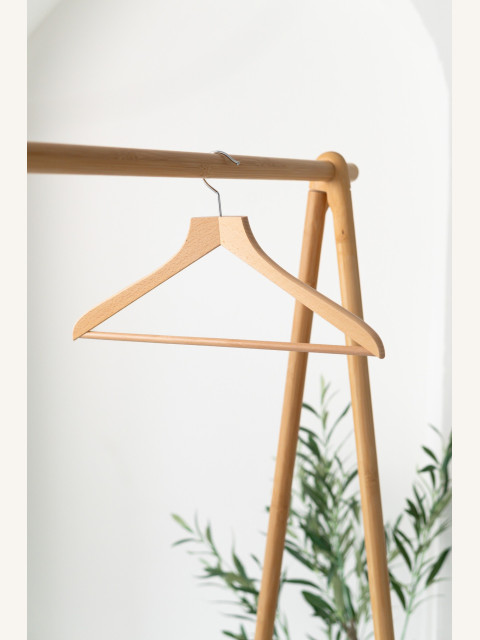 Pánské dřevěné ramínko PS – na saka, bundy, kabáty a kalhoty (44 cm)