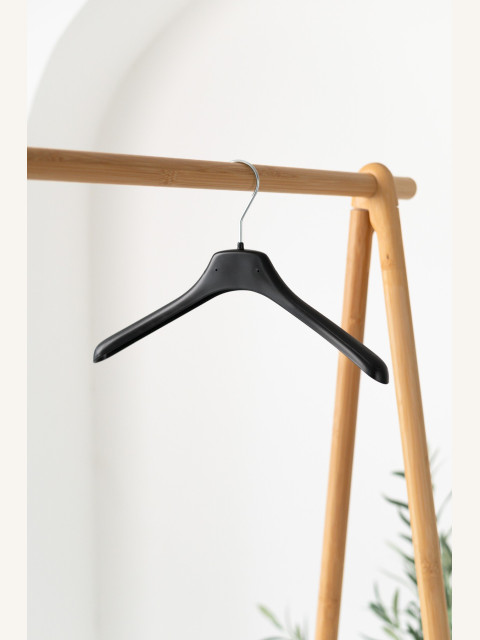 Plastové ramínko MA – na dětské oblečení (34 cm)