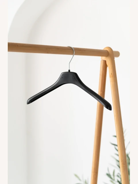 Plastové ramínko MA – na dětské oblečení (34 cm)