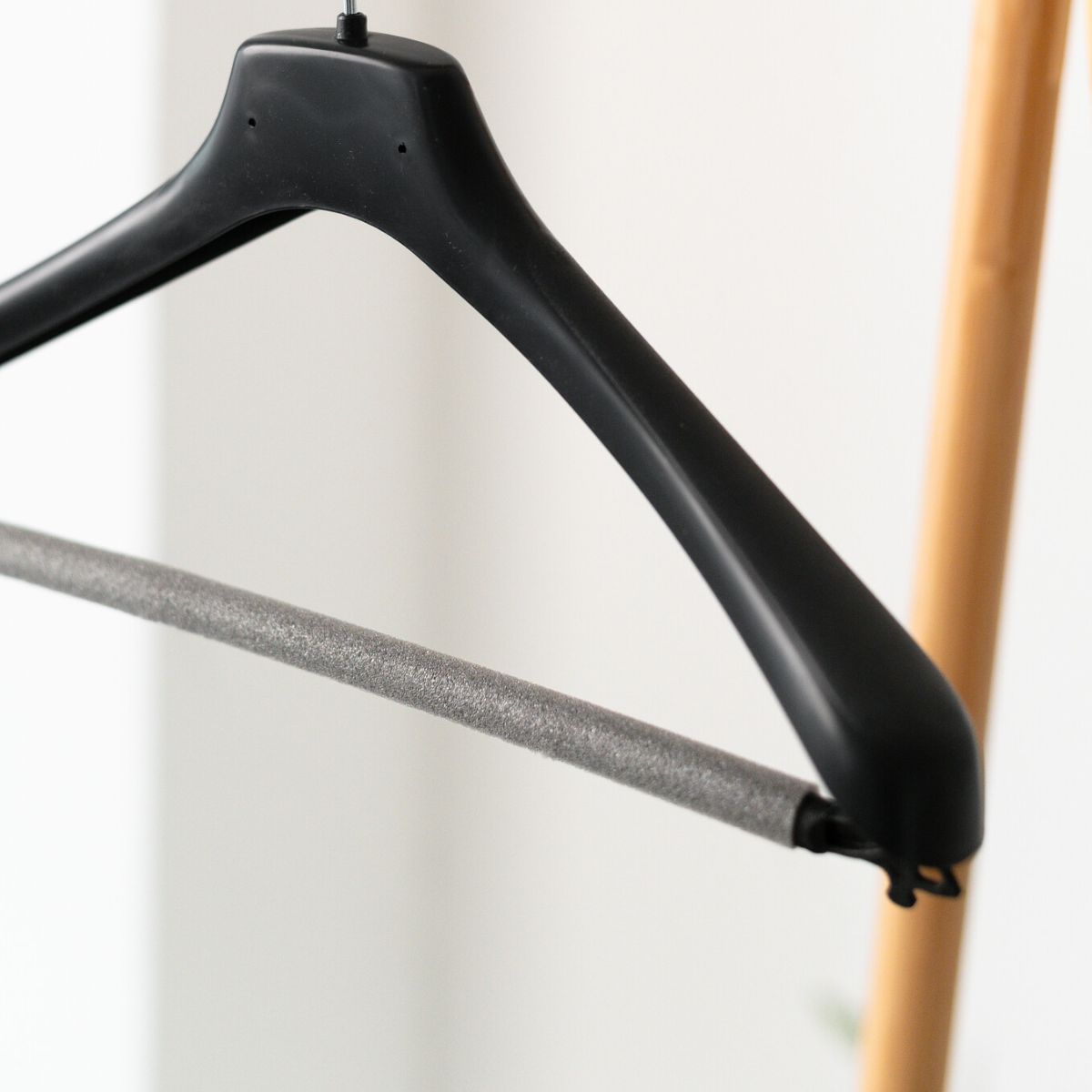 Molitanová příčka na ramínku